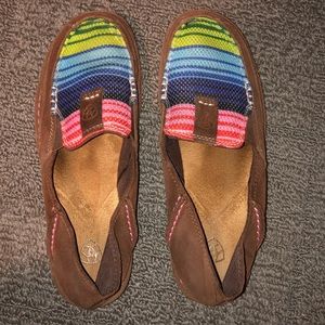 Ariat serape cruisers